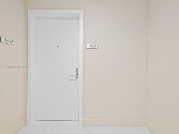 700 NE 24th 3404, Miami FL 33137