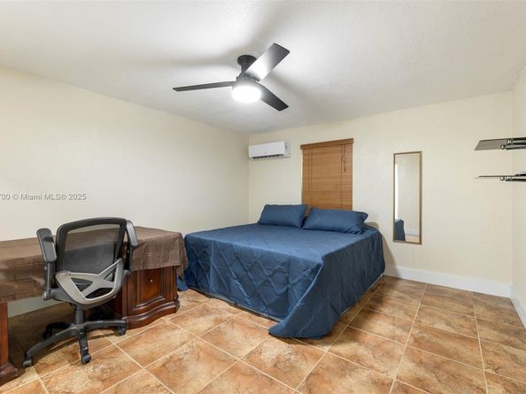14435 SW 293rd Ter, Homestead FL 33033