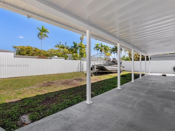 14435 SW 293rd Ter, Homestead FL 33033
