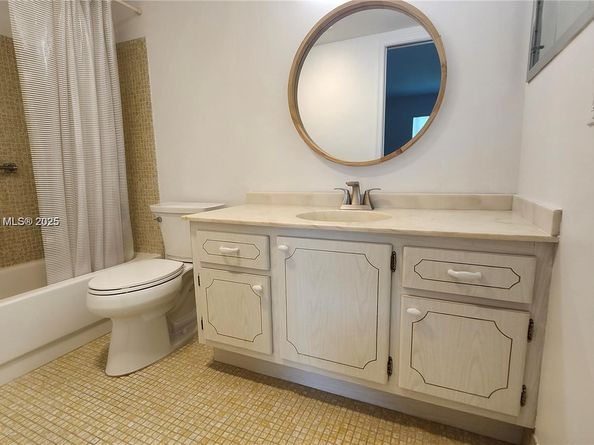 4065 N Lyndhurst N 4065, Deerfield Beach FL 33442
