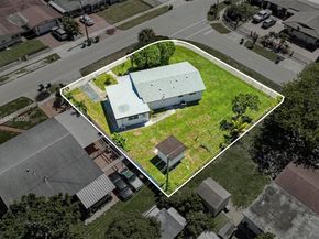 18800 NW 39th Ct, Miami Gardens FL 33055