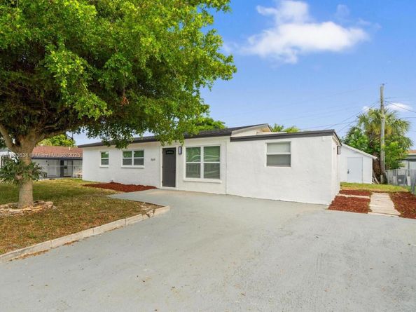 664 NW 21st St, Pompano Beach FL 33060