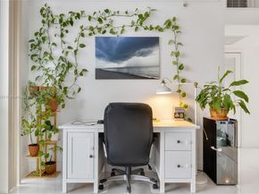 401 69th St 308, Miami Beach FL 33141