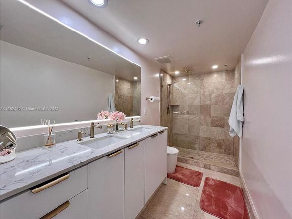 1755 E Hallandale Beach Blvd 405E, Hallandale Beach FL 33009