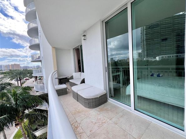 1755 E Hallandale Beach Blvd 405E, Hallandale Beach FL 33009