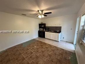 621 S 24th Ave, Hollywood FL 33020