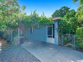 621 S 24th Ave, Hollywood FL 33020