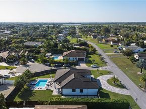 1410 NW 19th St, Homestead FL 33030