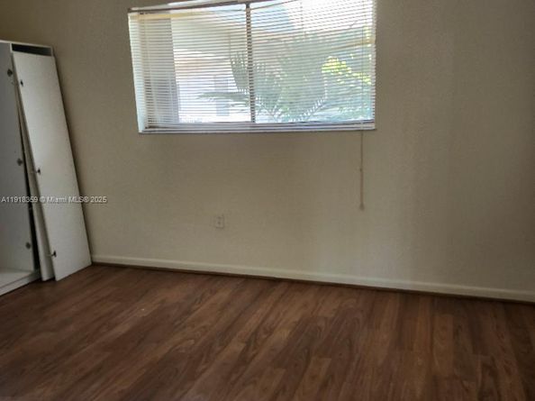 8520 SW 133rd Ave Rd 415, Miami FL 33183