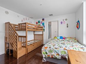 1900 N Bayshore Dr 4018, Miami FL 33132