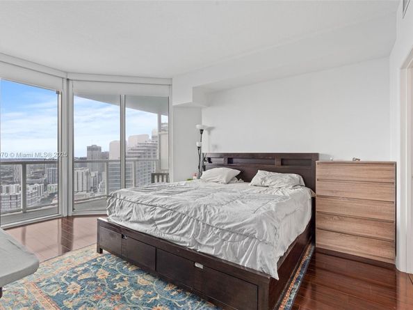 1900 N Bayshore Dr 4018, Miami FL 33132