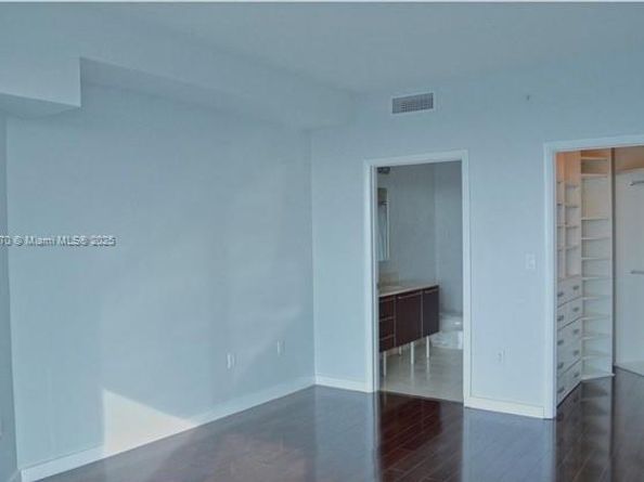 1900 N Bayshore Dr 4018, Miami FL 33132