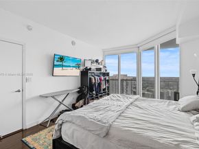 1900 N Bayshore Dr 4018, Miami FL 33132