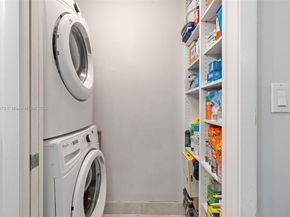 1900 N Bayshore Dr 4018, Miami FL 33132