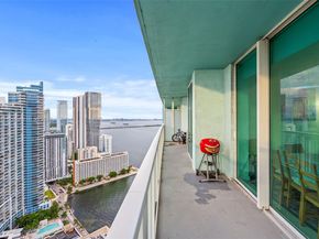 1900 N Bayshore Dr 4018, Miami FL 33132