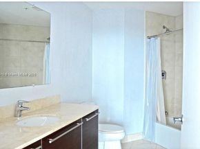 1900 N Bayshore Dr 4018, Miami FL 33132