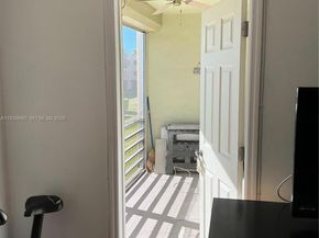 200 Ashbury Rd 203, Hollywood FL 33024