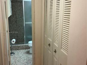 200 Ashbury Rd 203, Hollywood FL 33024