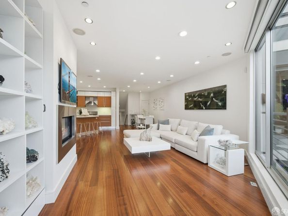 161 Collingwood Street, San Francisco CA 94114