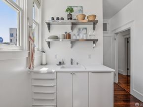 1698 Armstrong Avenue, San Francisco CA 94124