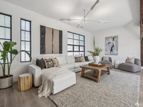 1698 Armstrong Avenue, San Francisco CA 94124
