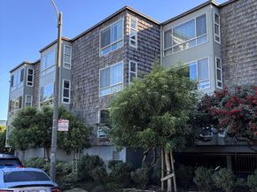 135 Red Rock Way 306L, San Francisco CA 94131
