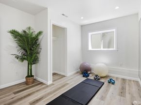 39 East Cavour Street, Daly City CA 94014