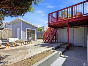 39 East Cavour Street, Daly City CA 94014