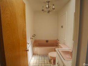 230 Noriega Street, San Francisco CA 94122