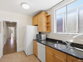 2454 24th Avenue, San Francisco CA 94116