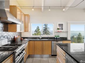 6639 Colton Blvd/ 6639 Morningstar Court, Oakland CA 94611