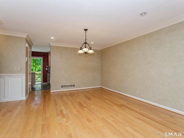 3 Valley View Road 24, Norwalk CT 06851