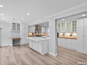 45 Woodridge Circle, Trumbull CT 06611