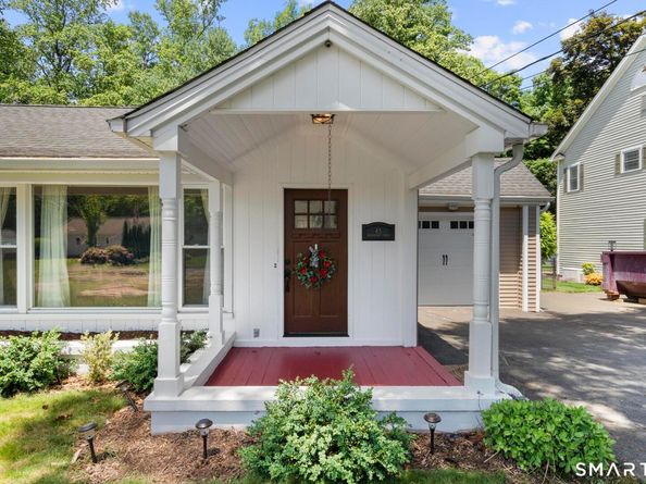 45 Woodridge Circle, Trumbull CT 06611