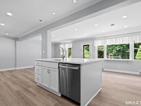 45 Woodridge Circle, Trumbull CT 06611