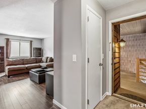 166 Old Brookfield Road 20A5, Danbury CT 06811