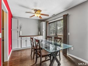 166 Old Brookfield Road 20A5, Danbury CT 06811