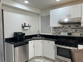 39 Moffitt Street 39, Bridgeport CT 06606