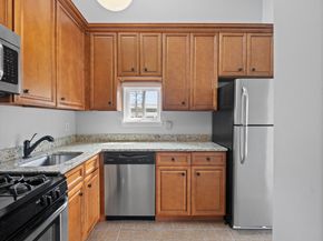 64 Olcott Way 64, Ridgefield CT 06877