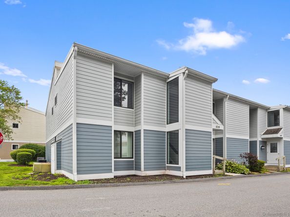 64 Olcott Way 64, Ridgefield CT 06877