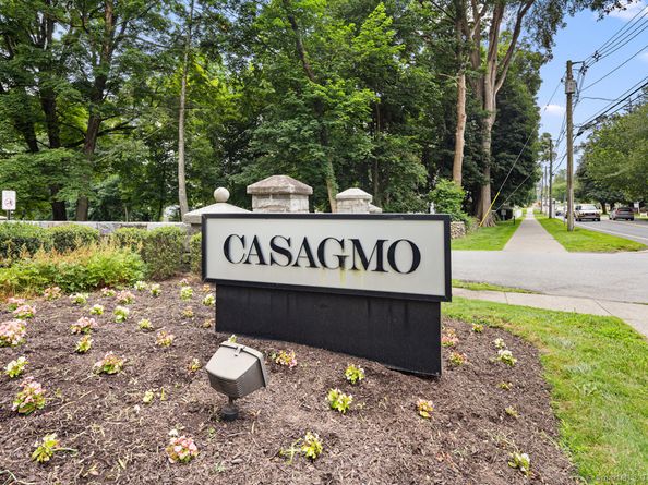 64 Olcott Way 64, Ridgefield CT 06877