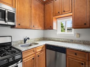 64 Olcott Way 64, Ridgefield CT 06877