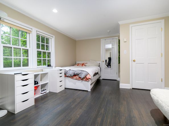65 McIntosh Road, Stamford CT 06903