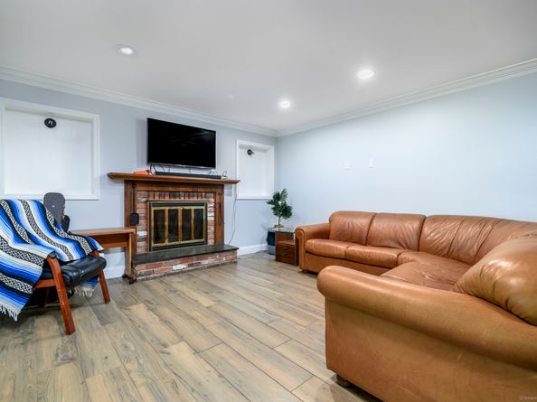 65 McIntosh Road, Stamford CT 06903