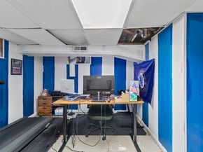 66 Loftus Circle, Bridgeport CT 06606