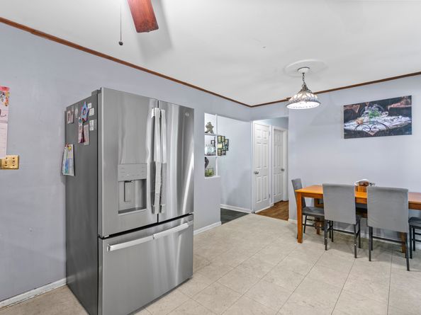 66 Loftus Circle, Bridgeport CT 06606