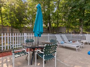 66 Loftus Circle, Bridgeport CT 06606