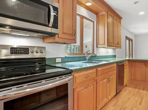 218 Adams Road, Easton CT 06612