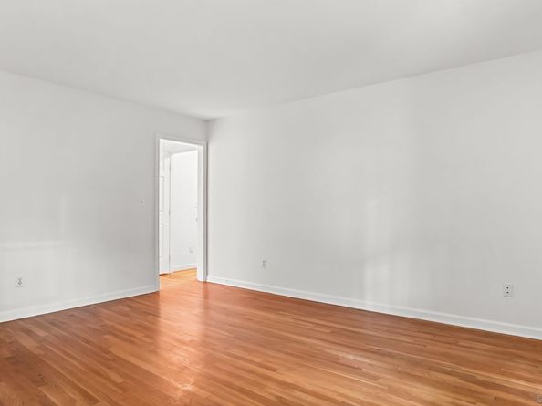 218 Adams Road, Easton CT 06612