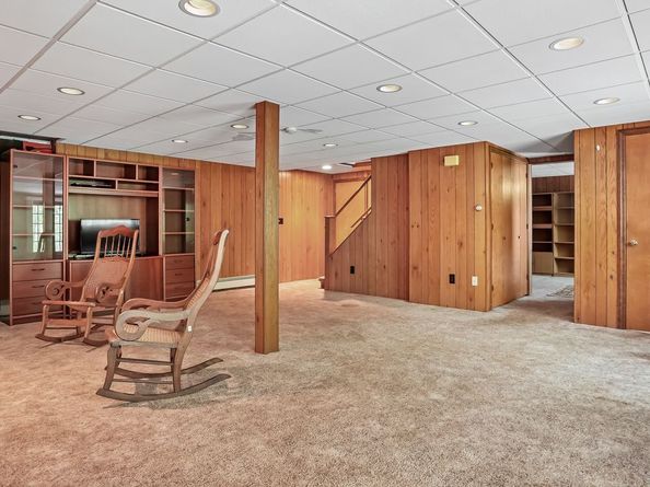 218 Adams Road, Easton CT 06612